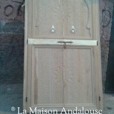 Porte marocaine sculptée et cuivre ref 6