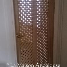 Porte en place salle de bain